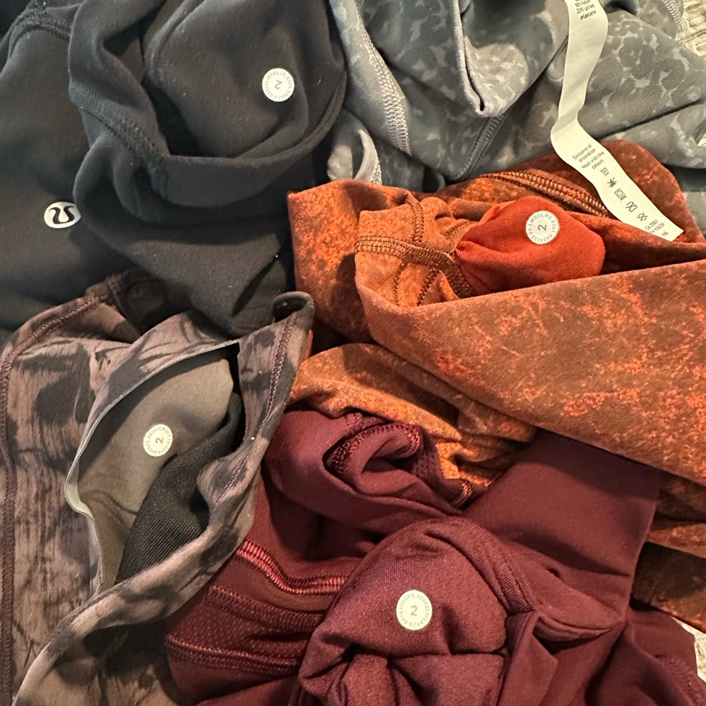 Lululemon | 9 Piece Activewear Bundle - All Women’s Size 2 - Picture 3 of 16